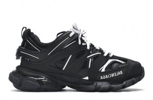 Unauthorized authentic balenciaga on sale