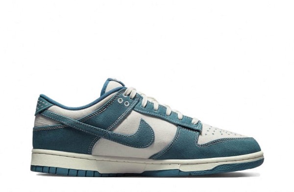 ua nike sb dunk