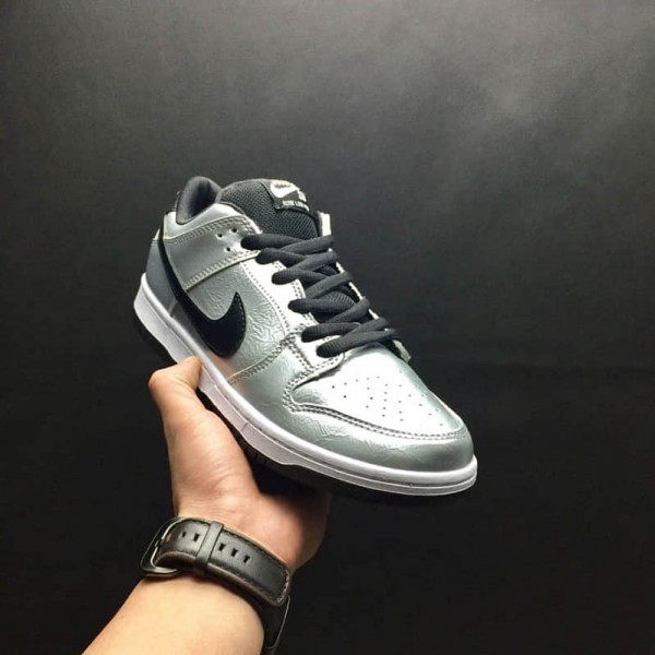 nike sb dunk low cold pizza