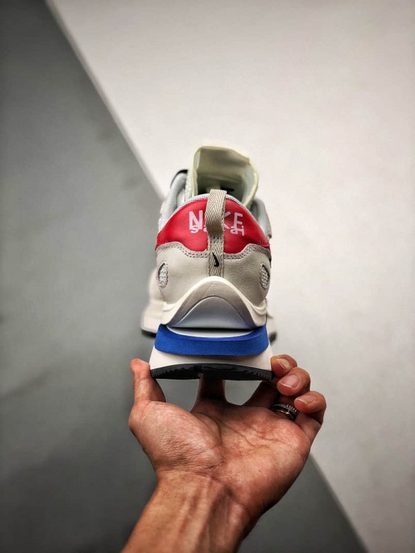 sacai waffle fake